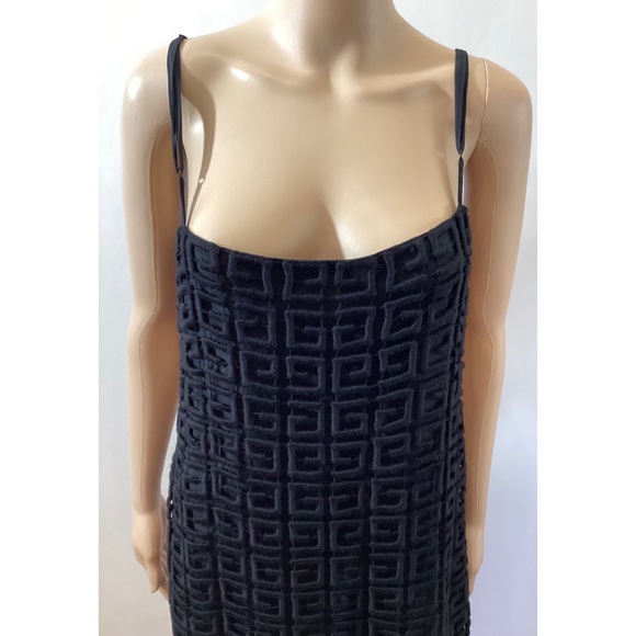GIVENCHY MONOGRAM SEXY WOLL BLEND DRESS - Picture 3 of 9